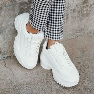 Lulu’s - Vianna White Platform Sneaker